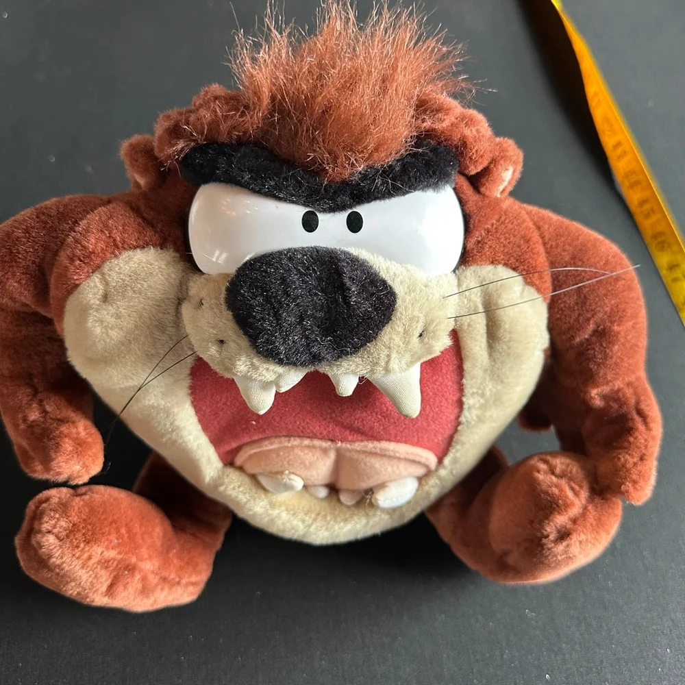 Looney Tunes Taz Stuffed Animal 90’s baby